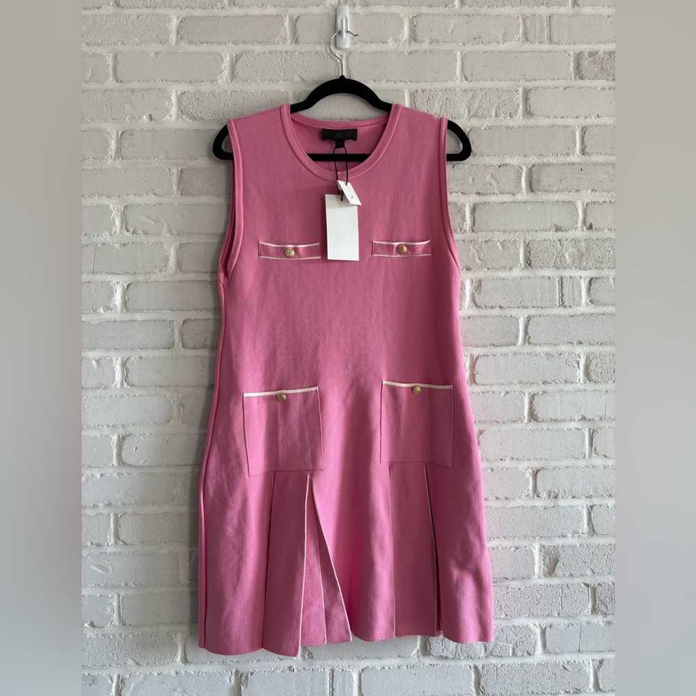 Zara Pink Pleated Knit Dress, Size Large.